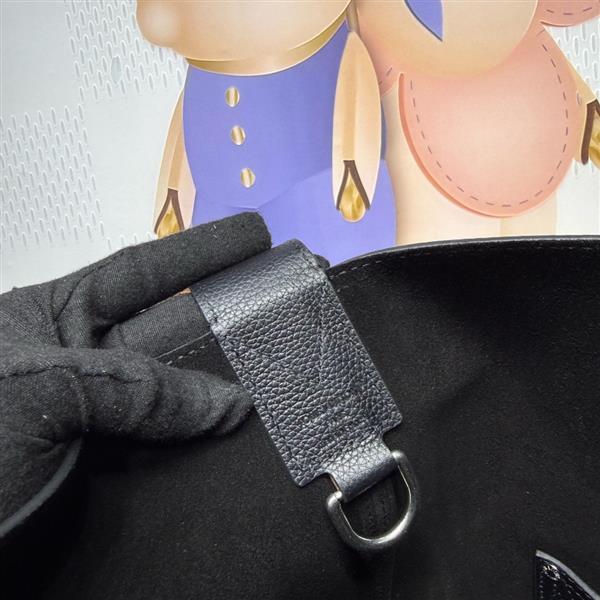 2026120182257936 270